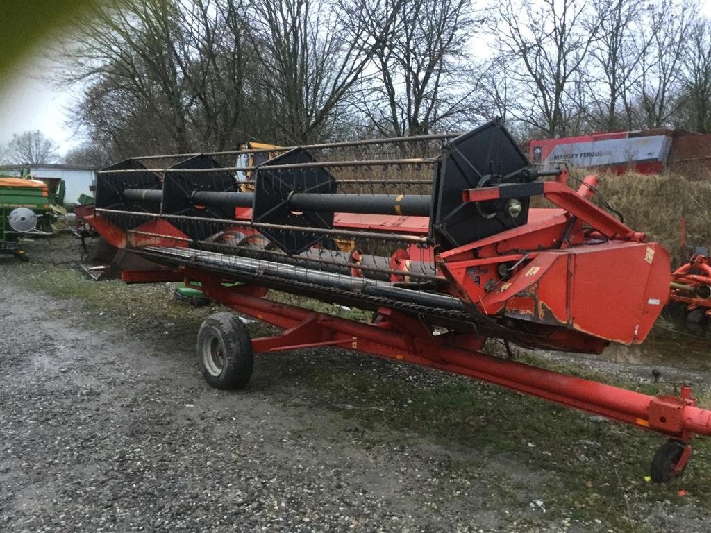 Mähdrescher des Typs Massey Ferguson 38 dv 2 med autolevel skærebord, Gebrauchtmaschine in Kongerslev (Bild 10)
