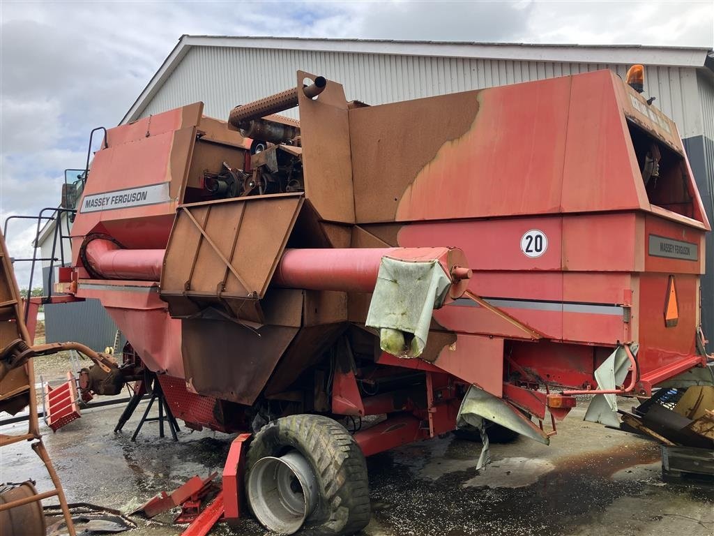 Mähdrescher del tipo Massey Ferguson 38 DV II til ophug, Gebrauchtmaschine en Rødekro (Imagen 13)