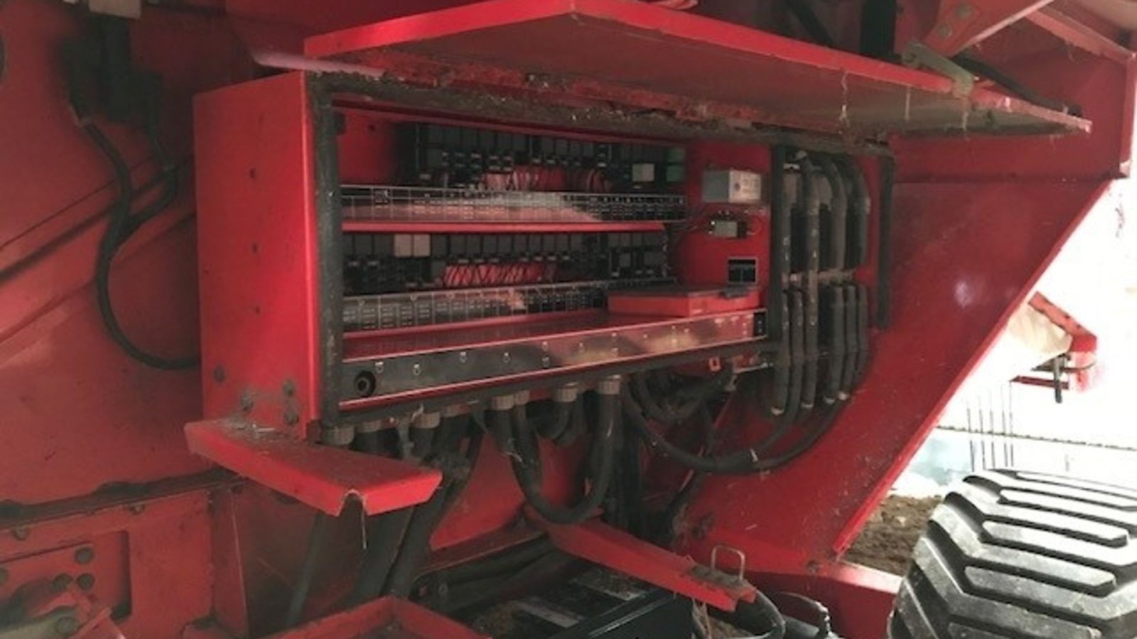 Mähdrescher des Typs Massey Ferguson 40 RS 20f.PF DVII, Gebrauchtmaschine in Ringe (Bild 8)