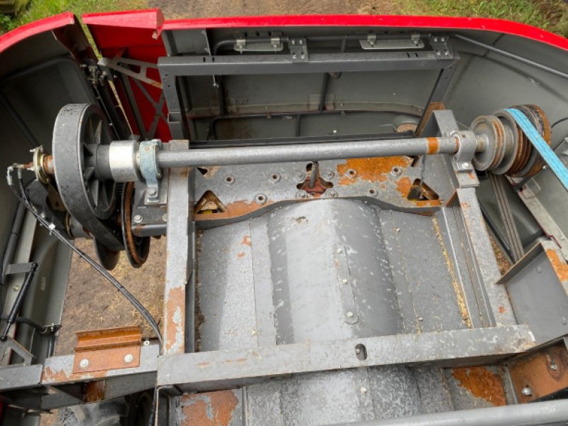 Mähdrescher des Typs Massey Ferguson 5690, Gebrauchtmaschine in Hemmet (Bild 19)