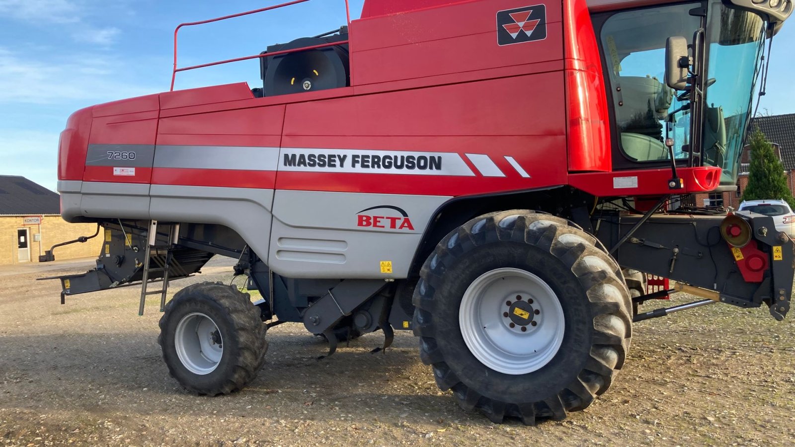 Mähdrescher of the type Massey Ferguson 7260, Gebrauchtmaschine in Skive (Picture 10)