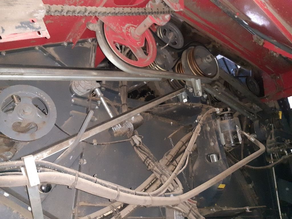 Mähdrescher typu Massey Ferguson 7270 AL 4 RM, Gebrauchtmaschine w CHEVILLON  (MAIZEROY) (Zdjęcie 7)