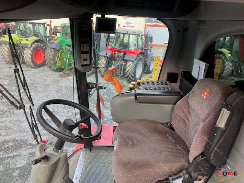 Mähdrescher des Typs Massey Ferguson 7270, Gebrauchtmaschine in Gennes sur glaize (Bild 3)