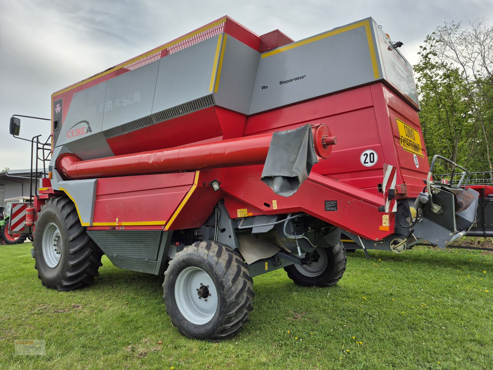 Mähdrescher of the type Massey Ferguson 7278, Gebrauchtmaschine in Pfoerring (Picture 4)