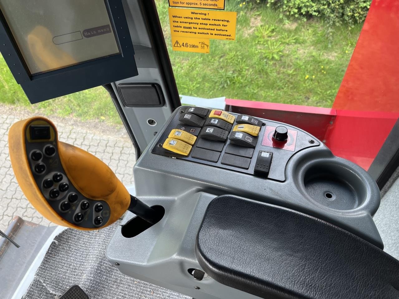 Mähdrescher Türe ait Massey Ferguson 7282 CENTORA, Gebrauchtmaschine içinde Toftlund (resim 11)