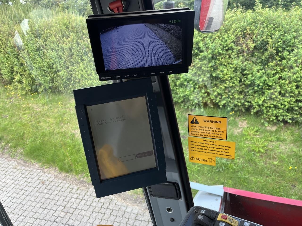 Mähdrescher Türe ait Massey Ferguson 7282 CENTORA, Gebrauchtmaschine içinde Toftlund (resim 12)