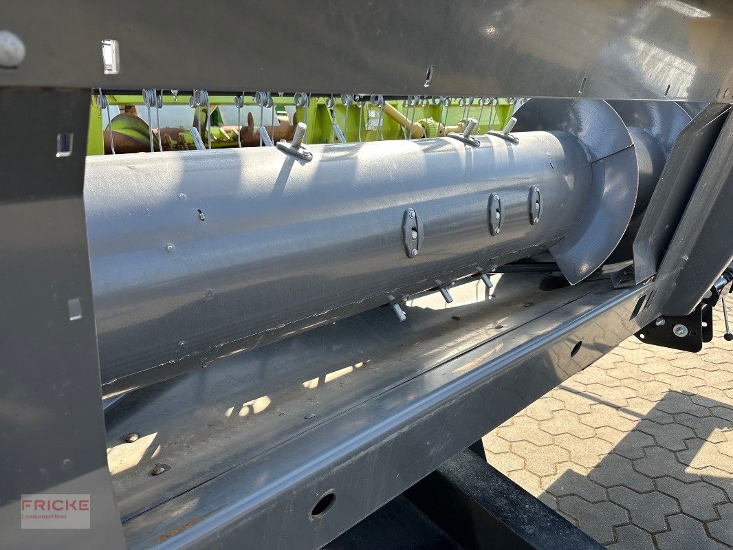 Mähdrescher des Typs Massey Ferguson 7344 Activa, Gebrauchtmaschine in Bockel - Gyhum (Bild 19)