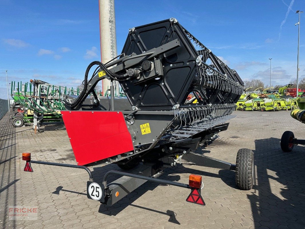 Mähdrescher des Typs Massey Ferguson 7344 Activa, Gebrauchtmaschine in Bockel - Gyhum (Bild 20)