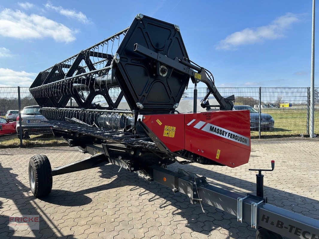 Mähdrescher des Typs Massey Ferguson 7344 Activa, Gebrauchtmaschine in Bockel - Gyhum (Bild 23)