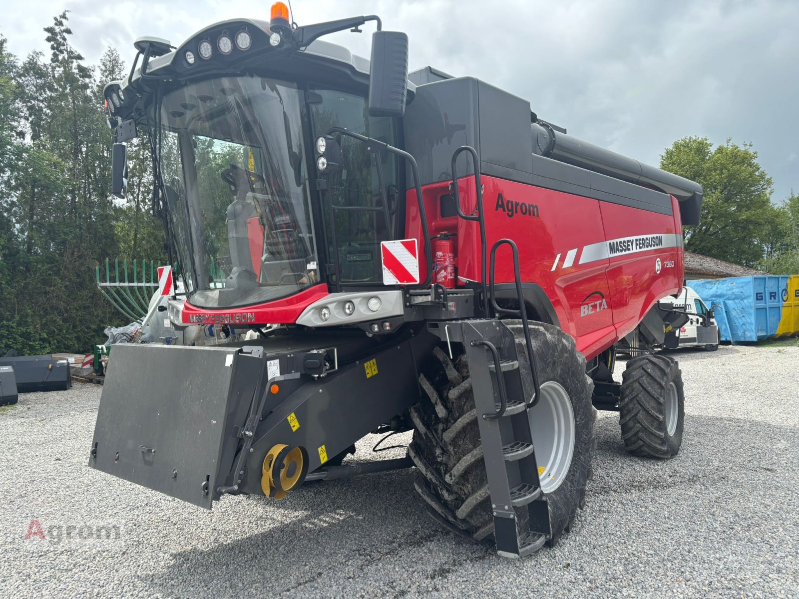 Mähdrescher от тип Massey Ferguson 7360 Beta, Neumaschine в Blaufelden-Wiesenbach (Снимка 1)