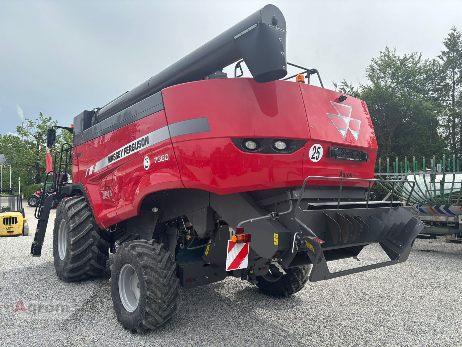 Mähdrescher от тип Massey Ferguson 7360 Beta, Neumaschine в Blaufelden-Wiesenbach (Снимка 5)