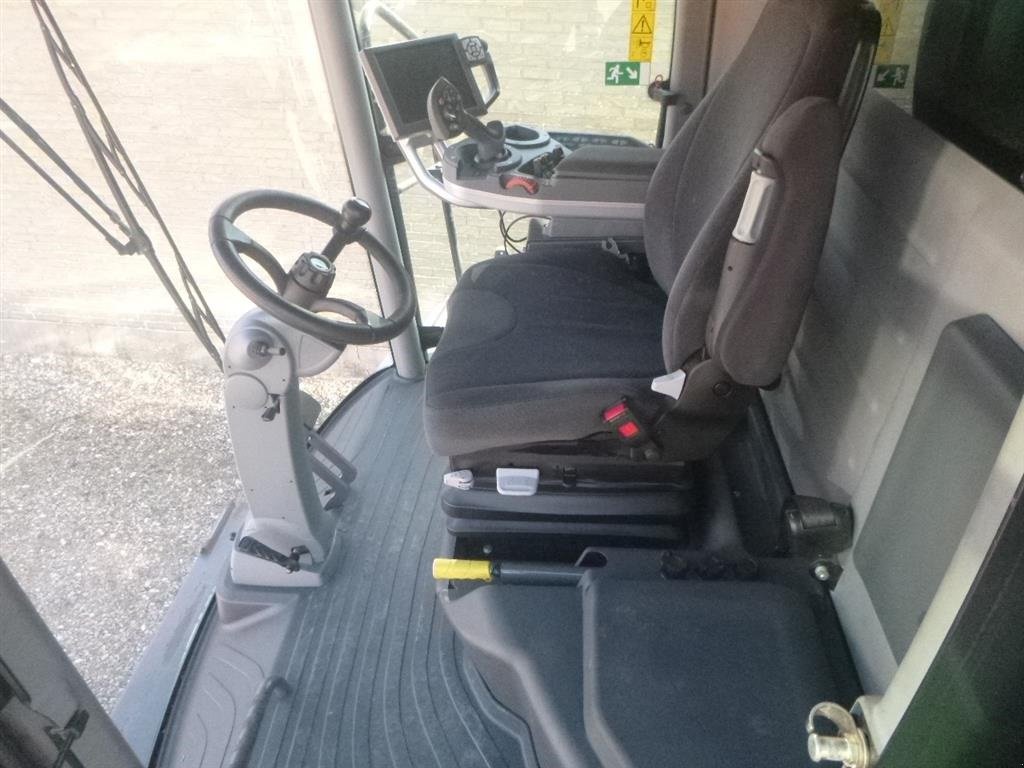 Mähdrescher Türe ait Massey Ferguson 7370 Beta I FENDT 6335C MODEL, Gebrauchtmaschine içinde Skive (resim 13)