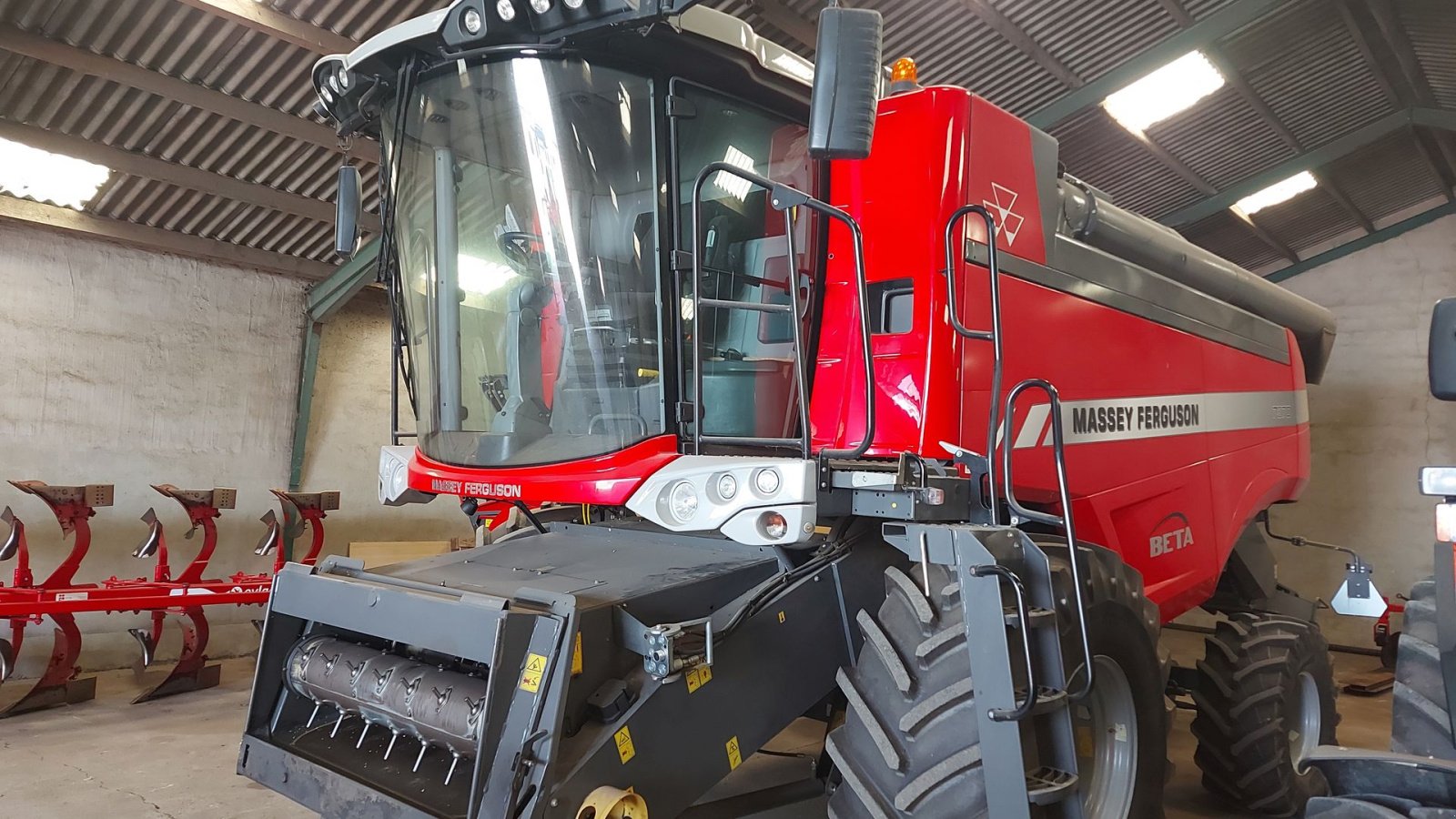 Mähdrescher of the type Massey Ferguson 7370 Beta, Gebrauchtmaschine in Nykøbing M (Picture 1)