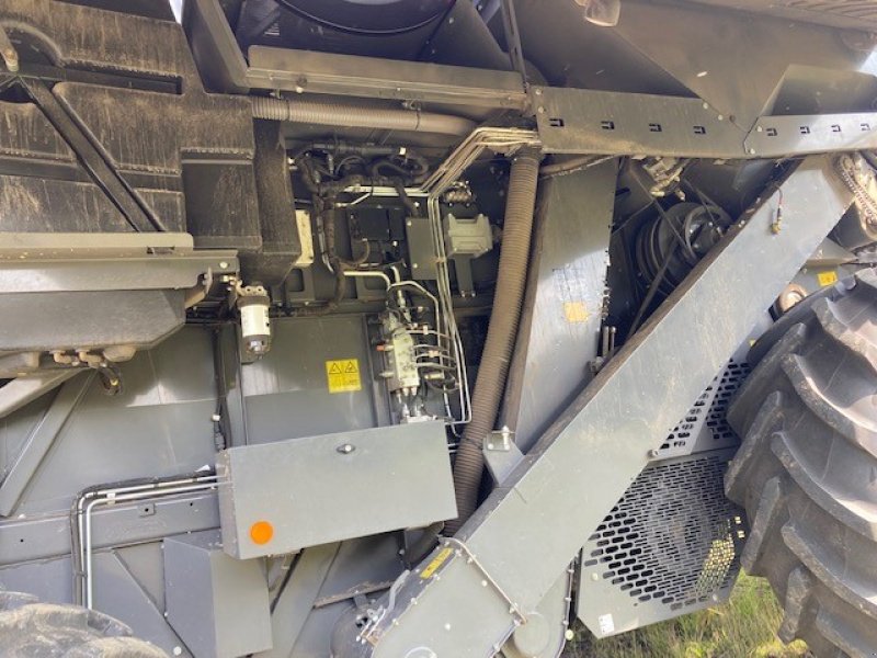 Mähdrescher des Typs Massey Ferguson 7370 Beta, Gebrauchtmaschine in Gadenstedt (Bild 10)