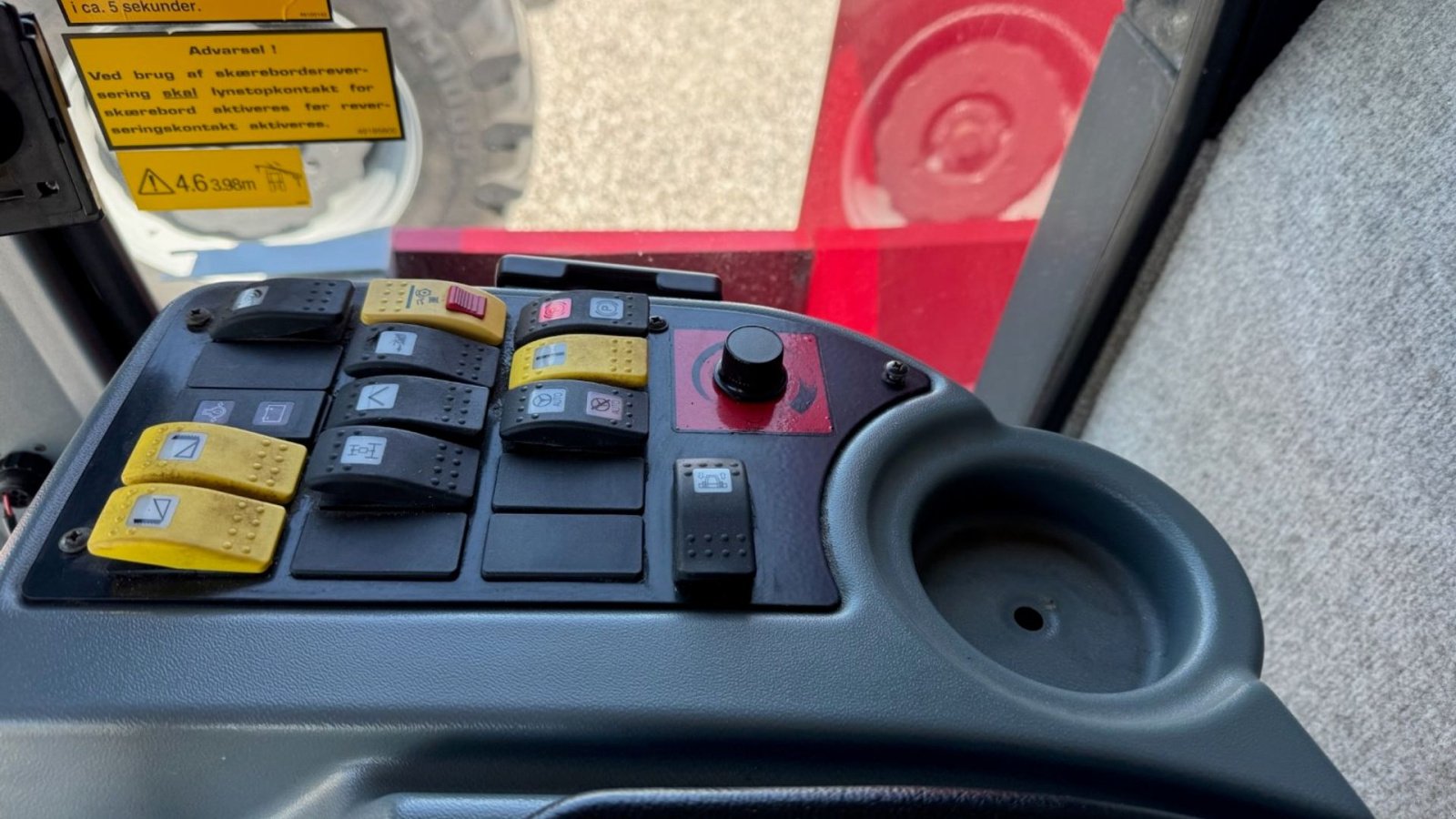 Mähdrescher typu Massey Ferguson 9280 DELTA HYBRID 4WD-30 FODS, Gebrauchtmaschine v Hadsten (Obrázek 20)