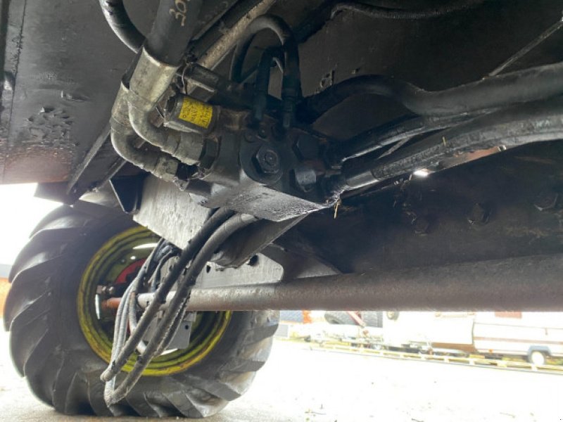 Mähdrescher des Typs Massey Ferguson 9280, Gebrauchtmaschine in Hemmet (Bild 11)