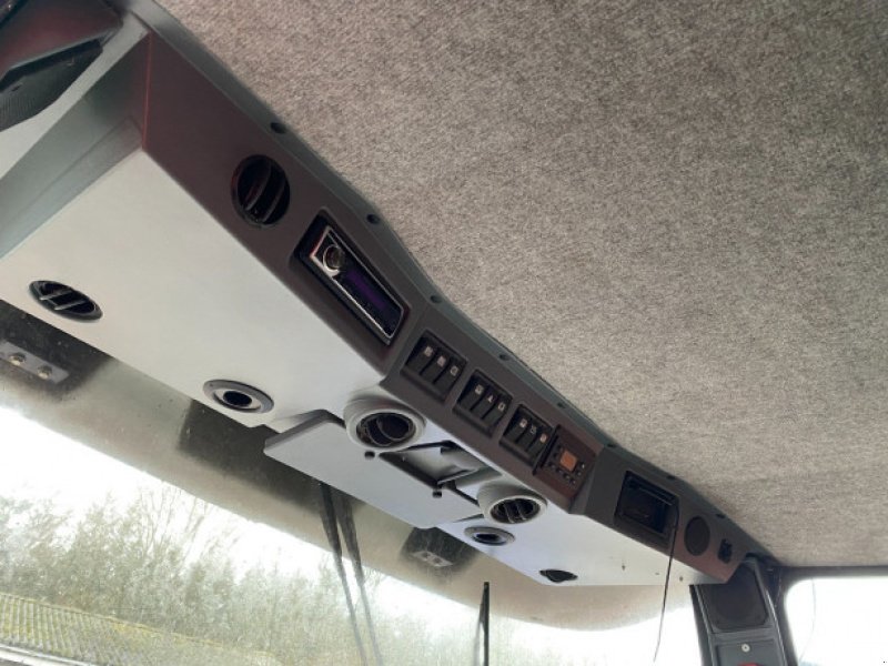 Mähdrescher des Typs Massey Ferguson 9280, Gebrauchtmaschine in Hemmet (Bild 16)