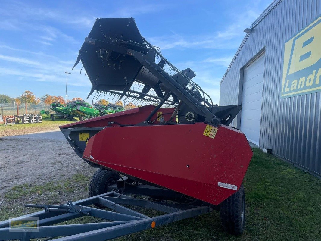 Mähdrescher des Typs Massey Ferguson 9280, Gebrauchtmaschine in Neustadt Dosse (Bild 27)