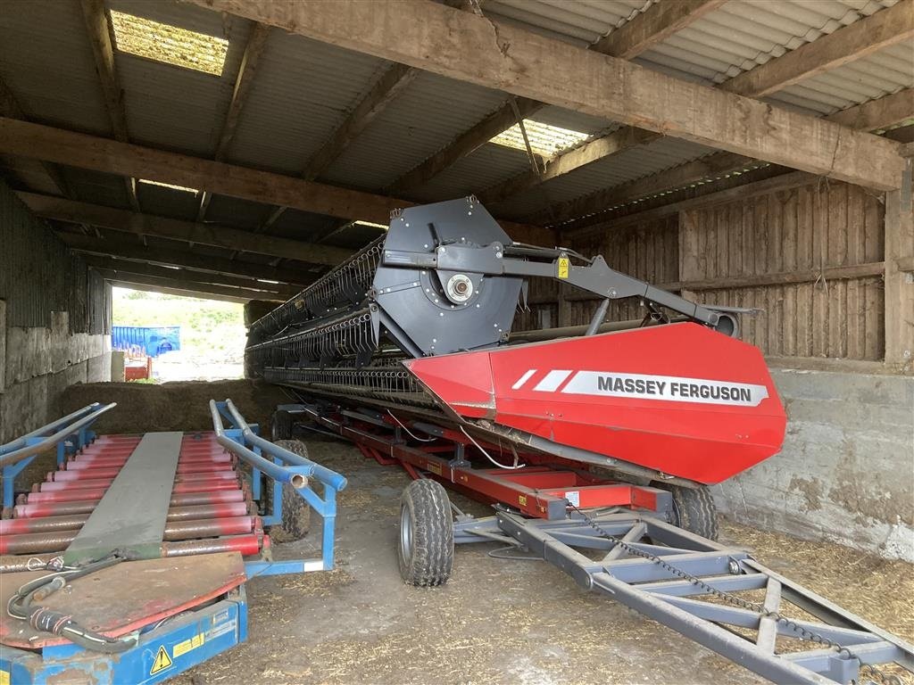 Mähdrescher tip Massey Ferguson 9380 DELTA 35 fods Powerflow, Gebrauchtmaschine in Roskilde (Poză 9)