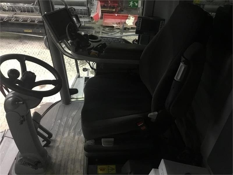 Mähdrescher Türe ait Massey Ferguson 9380 Delta Hybrid GII Powerflov 10,5m., Gebrauchtmaschine içinde Mern (resim 10)