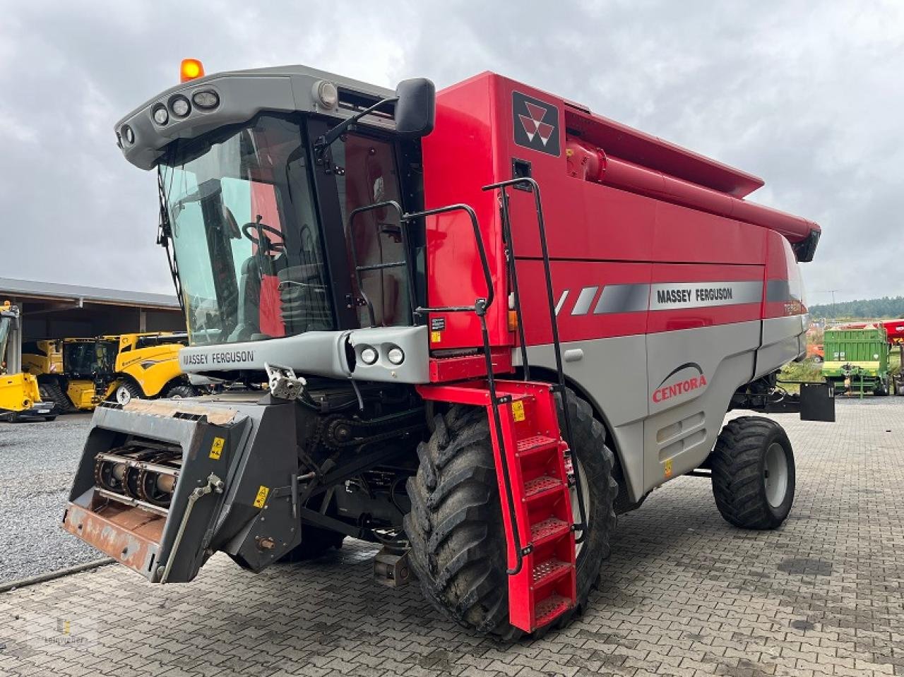 Mähdrescher typu Massey Ferguson Centora 7282 AL, Gebrauchtmaschine v Neuhof - Dorfborn (Obrázek 1)