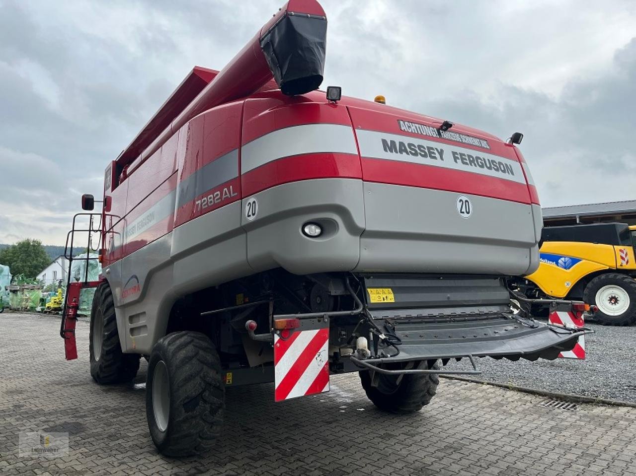 Mähdrescher typu Massey Ferguson Centora 7282 AL, Gebrauchtmaschine v Neuhof - Dorfborn (Obrázek 4)