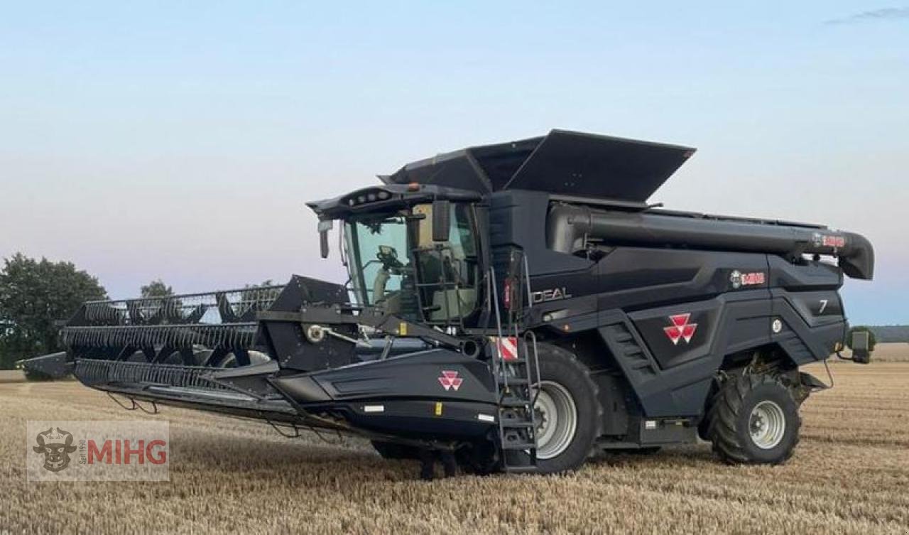 Mähdrescher типа Massey Ferguson IDEAL 7, Neumaschine в Dummerstorf OT Petschow (Фотография 2)