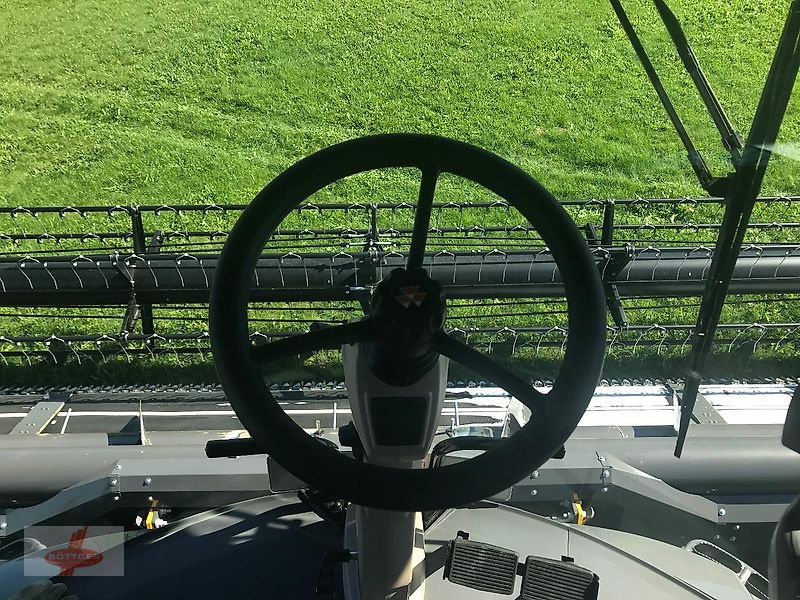 Mähdrescher Türe ait Massey Ferguson IDEAL 8 PL, Vorführmaschine içinde Oederan (resim 6)