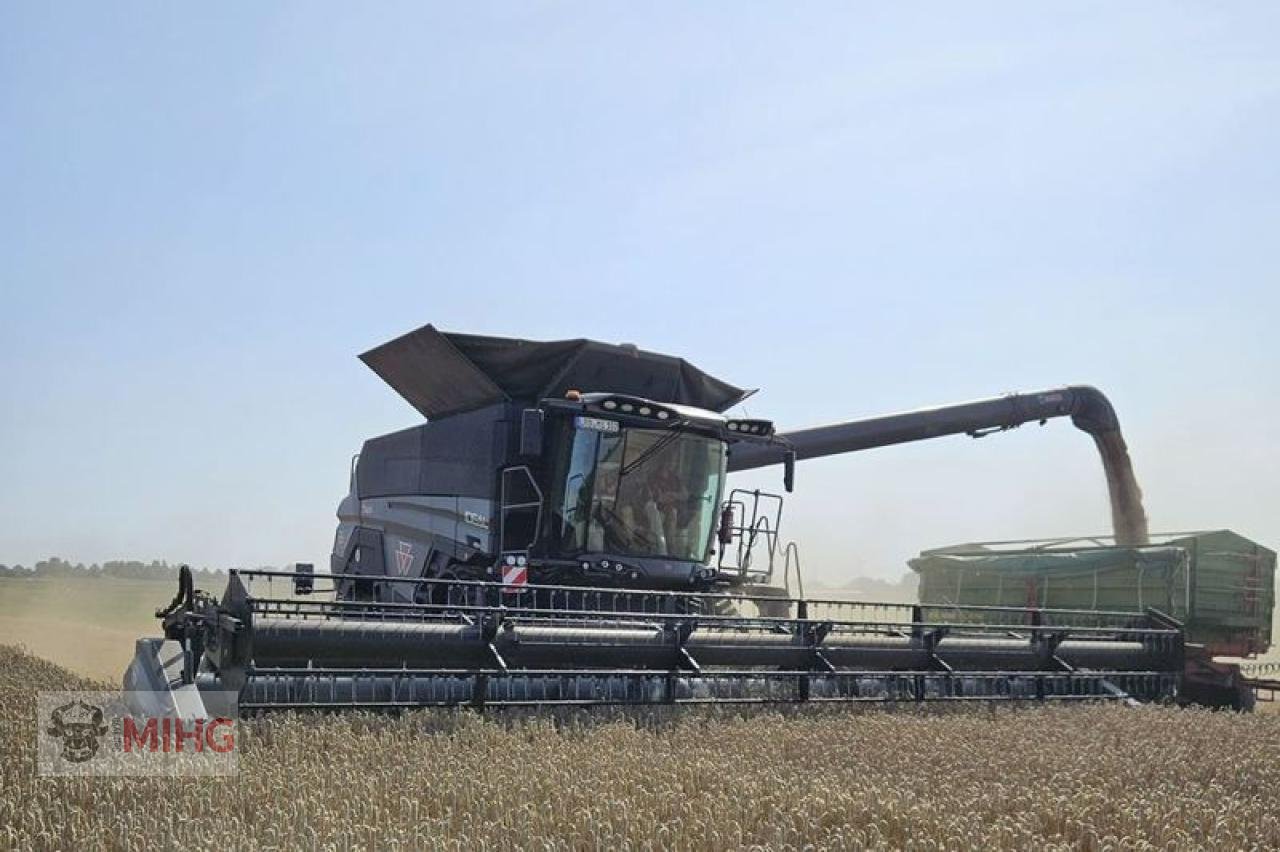 Mähdrescher типа Massey Ferguson IDEAL 8, Neumaschine в Dummerstorf OT Petschow (Фотография 1)