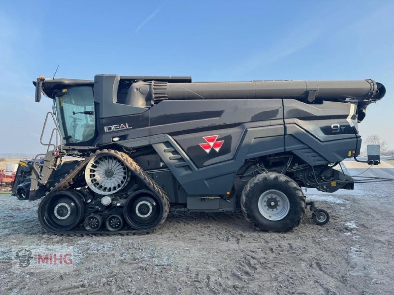 Mähdrescher от тип Massey Ferguson IDEAL 9T, Neumaschine в Dummerstorf OT Petschow (Снимка 1)