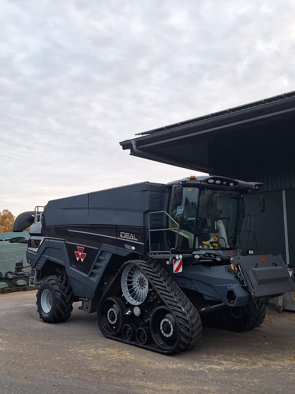 Mähdrescher tip Massey Ferguson IDEAL 9T, Gebrauchtmaschine in Südlohn (Poză 1)