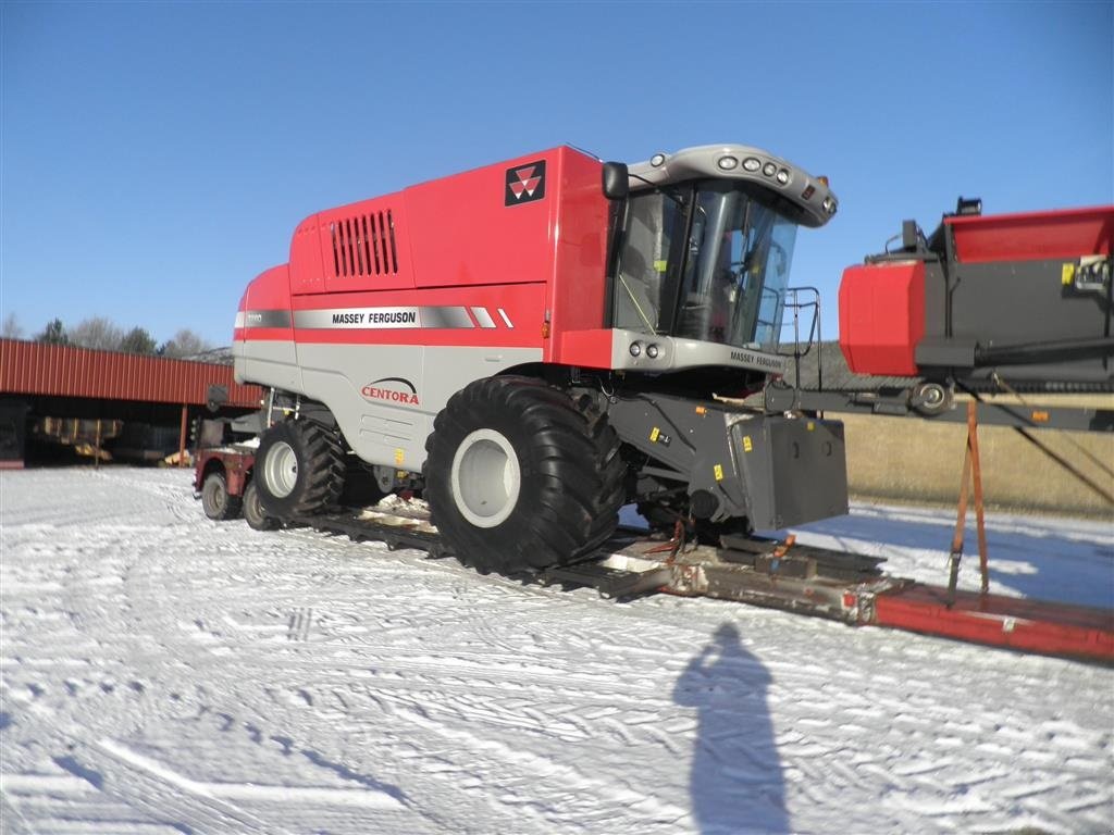 Mähdrescher Türe ait Massey Ferguson KØBES: ACTIVA, BETA, CENTORA, DELTA, Gebrauchtmaschine içinde Skive (resim 16)