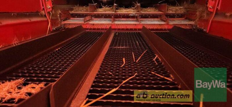 Mähdrescher des Typs Massey Ferguson MF 36 AL, Gebrauchtmaschine in Obertraubling (Bild 11)