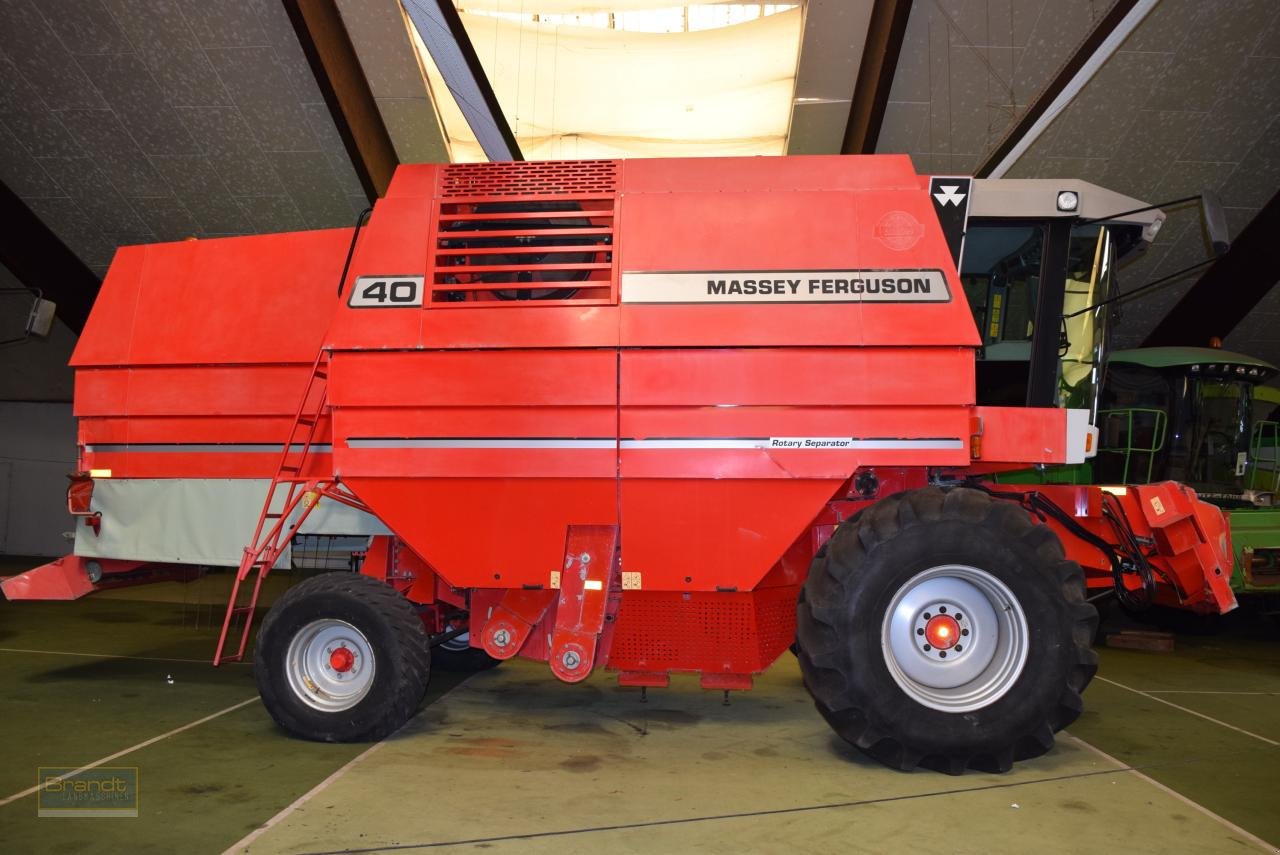 Mähdrescher del tipo Massey Ferguson MF 40 RS, Gebrauchtmaschine In Oyten (Immagine 1)