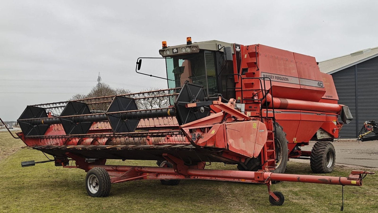 Mähdrescher des Typs Massey Ferguson MF 40, Gebrauchtmaschine in Holstebro (Bild 2)
