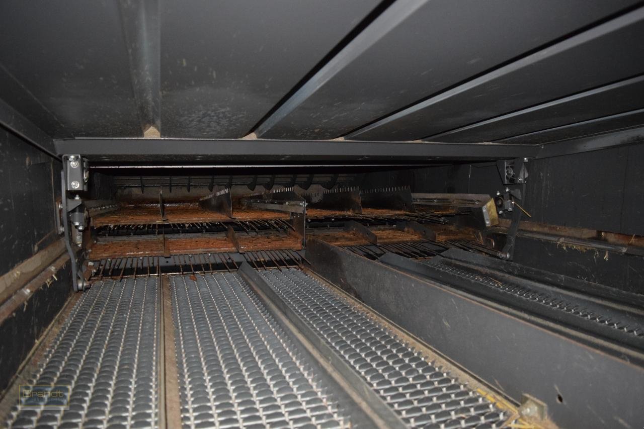 Mähdrescher of the type Massey Ferguson MF 9380 Delta, Gebrauchtmaschine in Oyten (Picture 12)