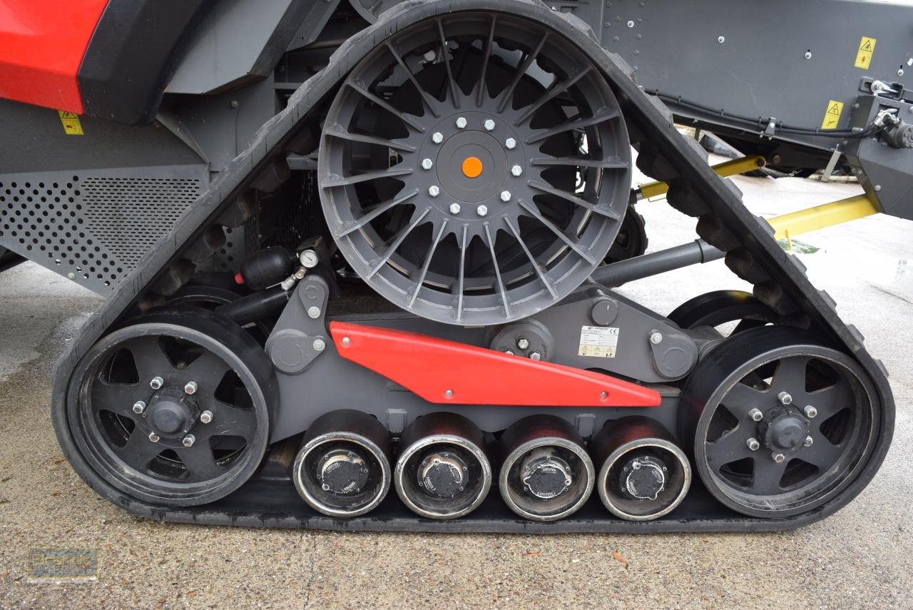 Mähdrescher of the type Massey Ferguson MF 9380 Delta, Gebrauchtmaschine in Oyten (Picture 13)