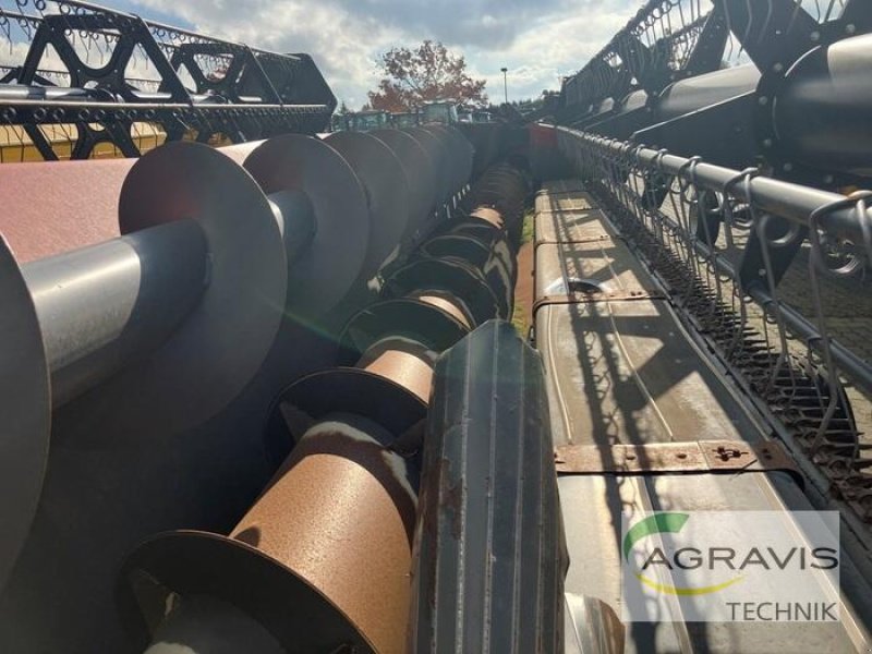 Mähdrescher of the type Massey Ferguson MF 9380 DELTA, Gebrauchtmaschine in Calbe / Saale (Picture 21)