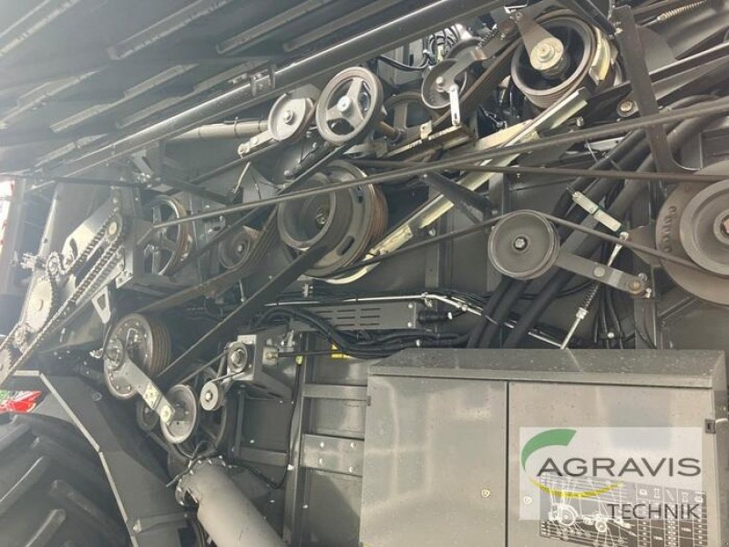 Mähdrescher of the type Massey Ferguson MF 9380 DELTA, Gebrauchtmaschine in Calbe / Saale (Picture 10)