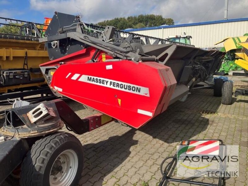 Mähdrescher of the type Massey Ferguson MF 9380 DELTA, Gebrauchtmaschine in Calbe / Saale (Picture 17)