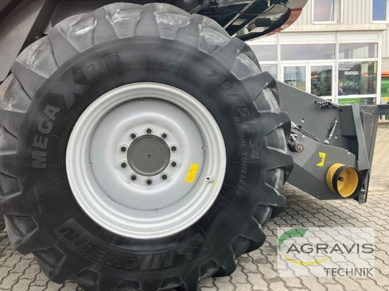 Mähdrescher of the type Massey Ferguson MF 9380 DELTA, Gebrauchtmaschine in Calbe / Saale (Picture 12)