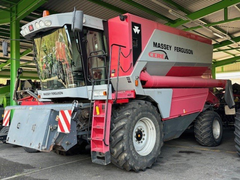 Mähdrescher del tipo Massey Ferguson Sonstiges, Gebrauchtmaschine In Schaffhausen (Immagine 1)