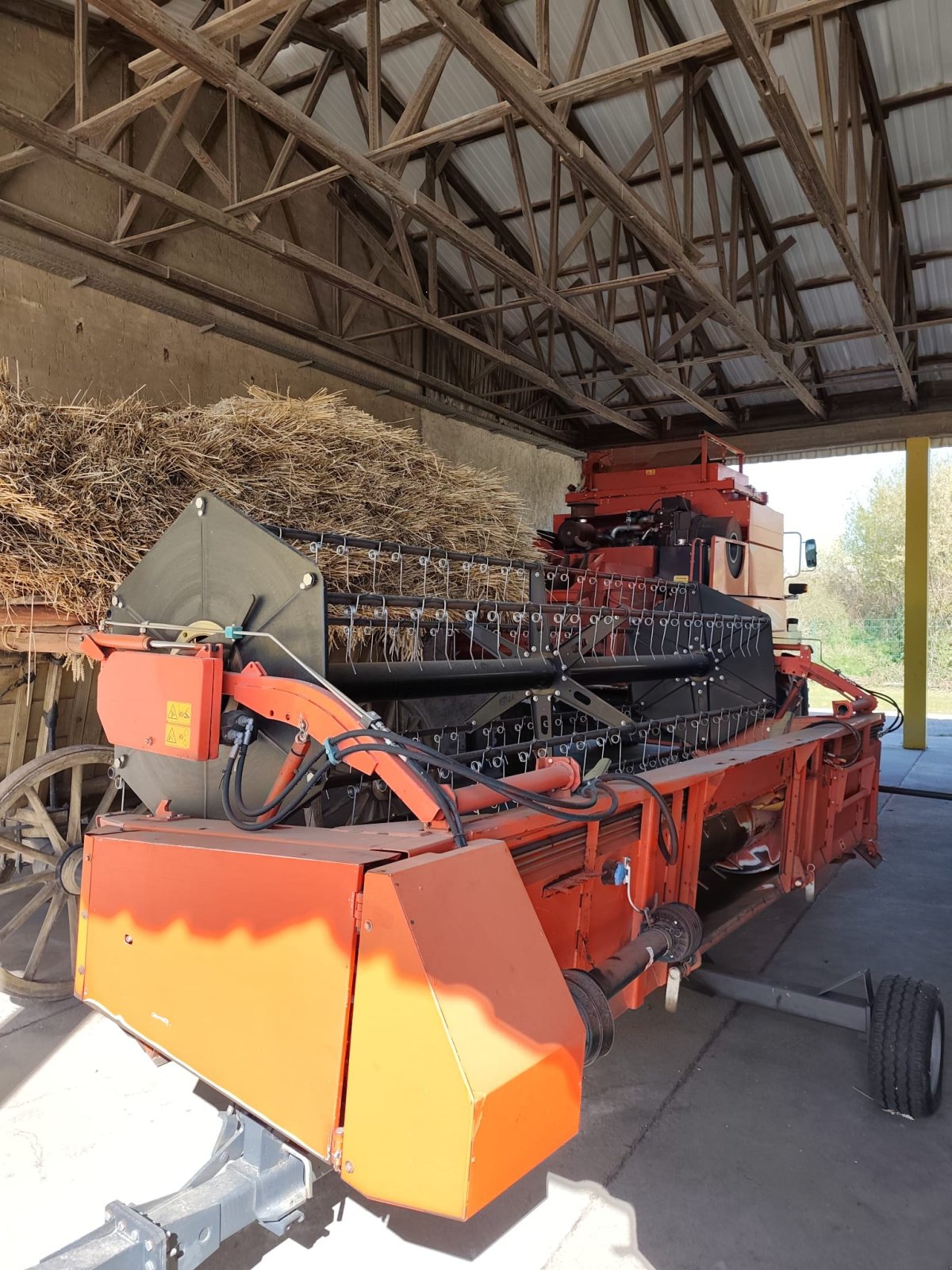 Mähdrescher del tipo MDW Hemas 220 CS, Gebrauchtmaschine In Taucha (Immagine 15)