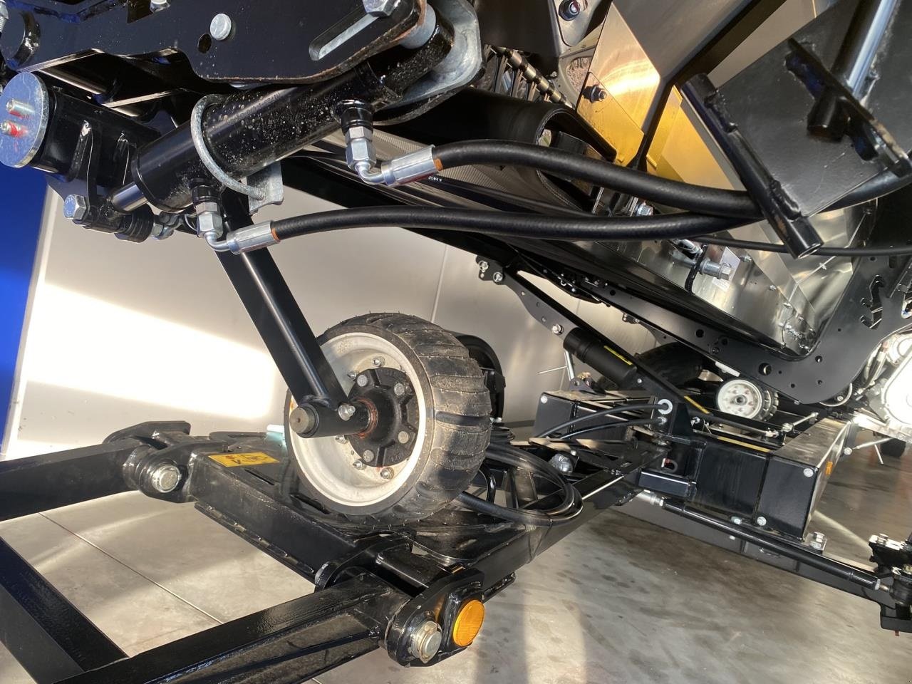 Mähdrescher Türe ait New Holland 10.90 ST5 EU 14,5, Gebrauchtmaschine içinde Maribo (resim 9)