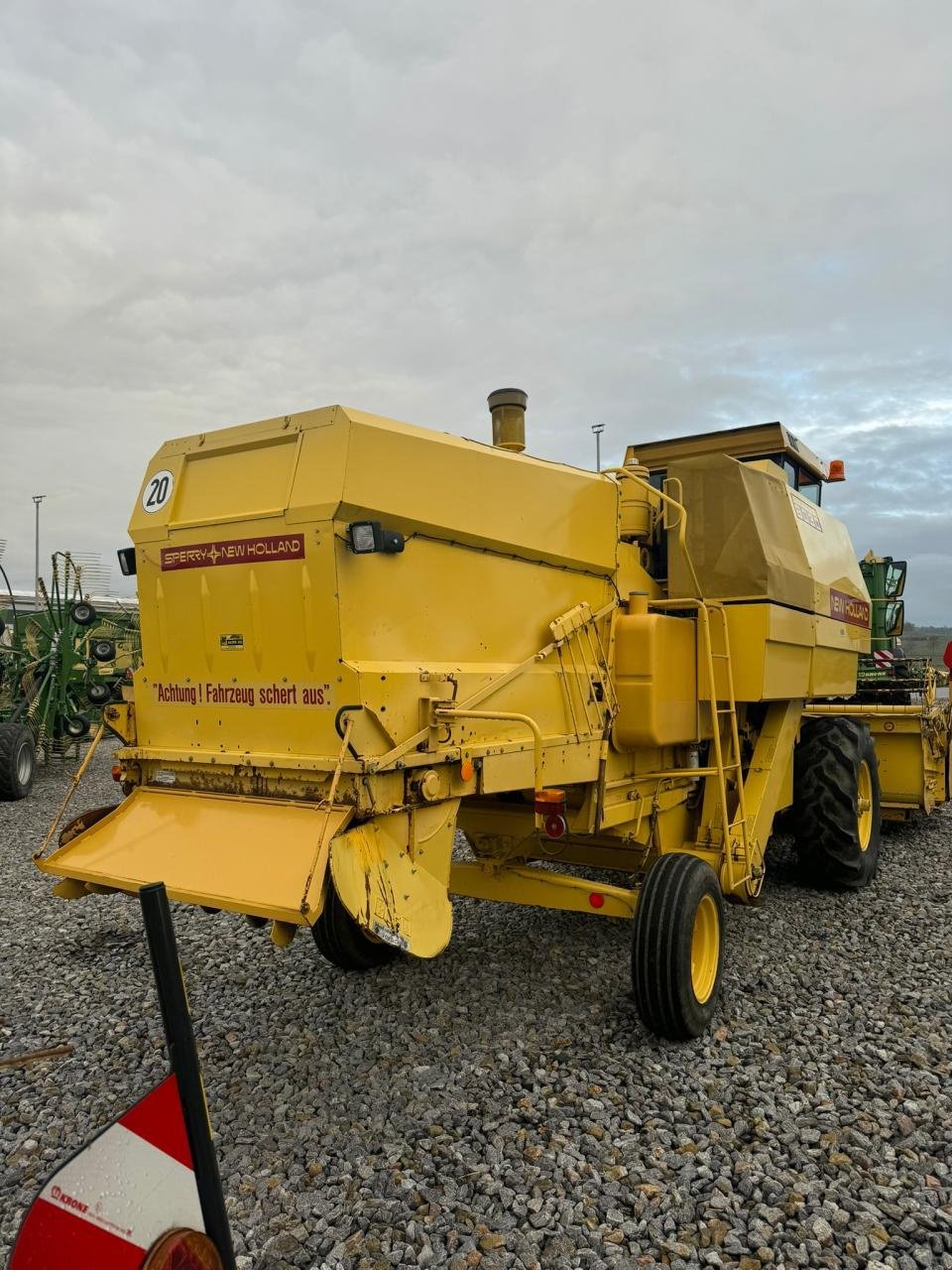 Mähdrescher typu New Holland 8030, Gebrauchtmaschine v Nabburg (Obrázek 4)