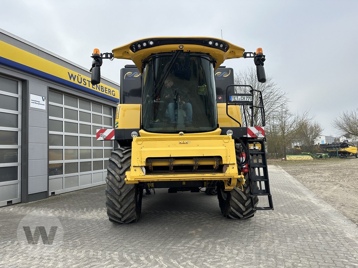 Mähdrescher des Typs New Holland CH 7.70, Gebrauchtmaschine in Jördenstorf (Bild 7)