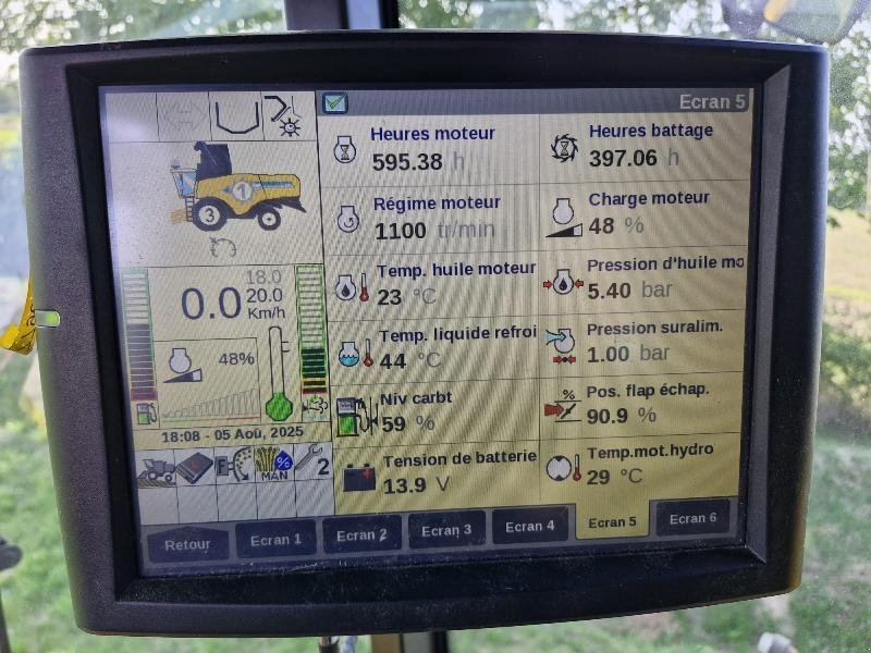Mähdrescher typu New Holland CH7.70 LATERALE, Gebrauchtmaschine v BRAY en Val (Obrázek 9)