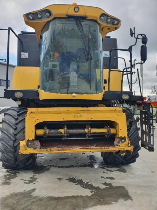 Mähdrescher tip New Holland Combina New Holland CX 6080, Gebrauchtmaschine in Ovidiu jud. Constanta (Poză 4)