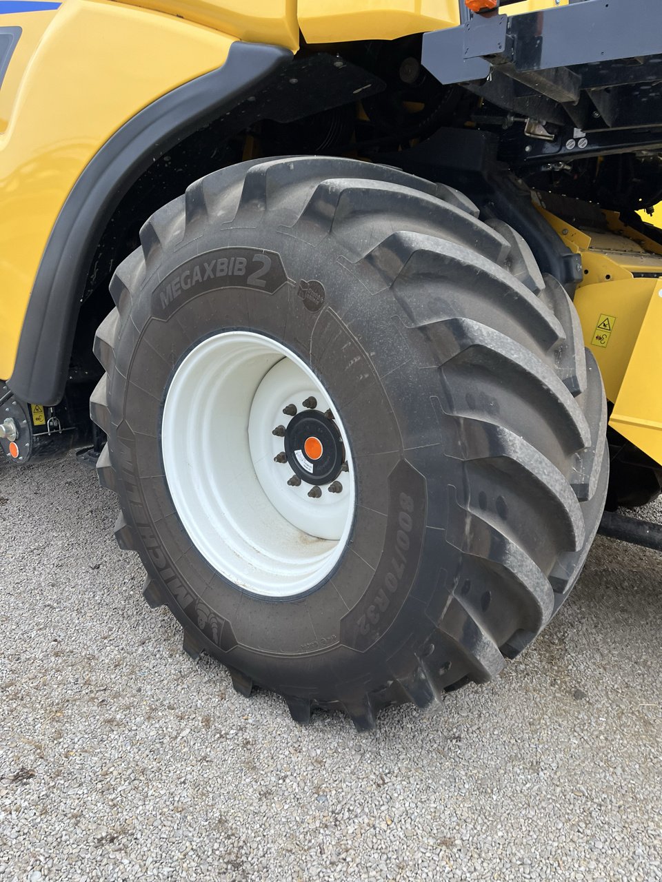 Mähdrescher of the type New Holland CR 7.80 REVELATION, Gebrauchtmaschine in VERT TOULON (Picture 4)