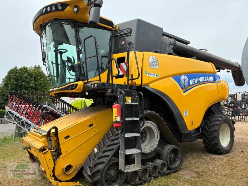 Mähdrescher of the type New Holland CR 8.80 Smart Trax T4, Gebrauchtmaschine in Rhede / Brual (Picture 1)